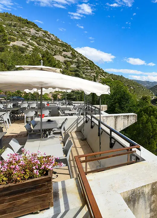 Clamouse service terrasse panoramique tile