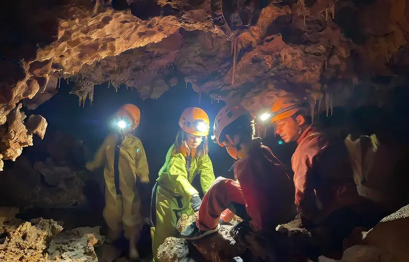 Clamouse website accueil news mystere stalactite perdue